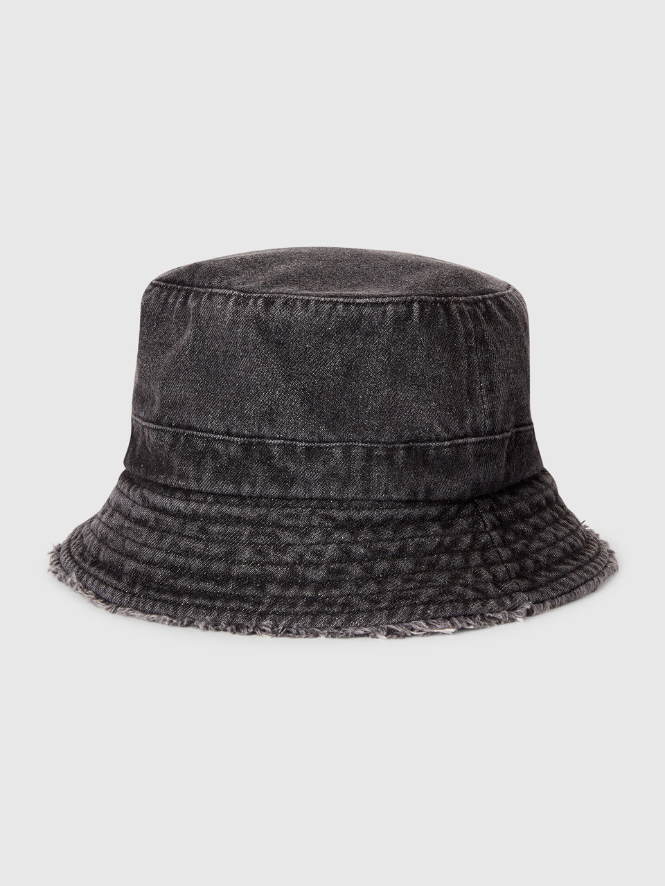 HAT Junior Girl image number 1