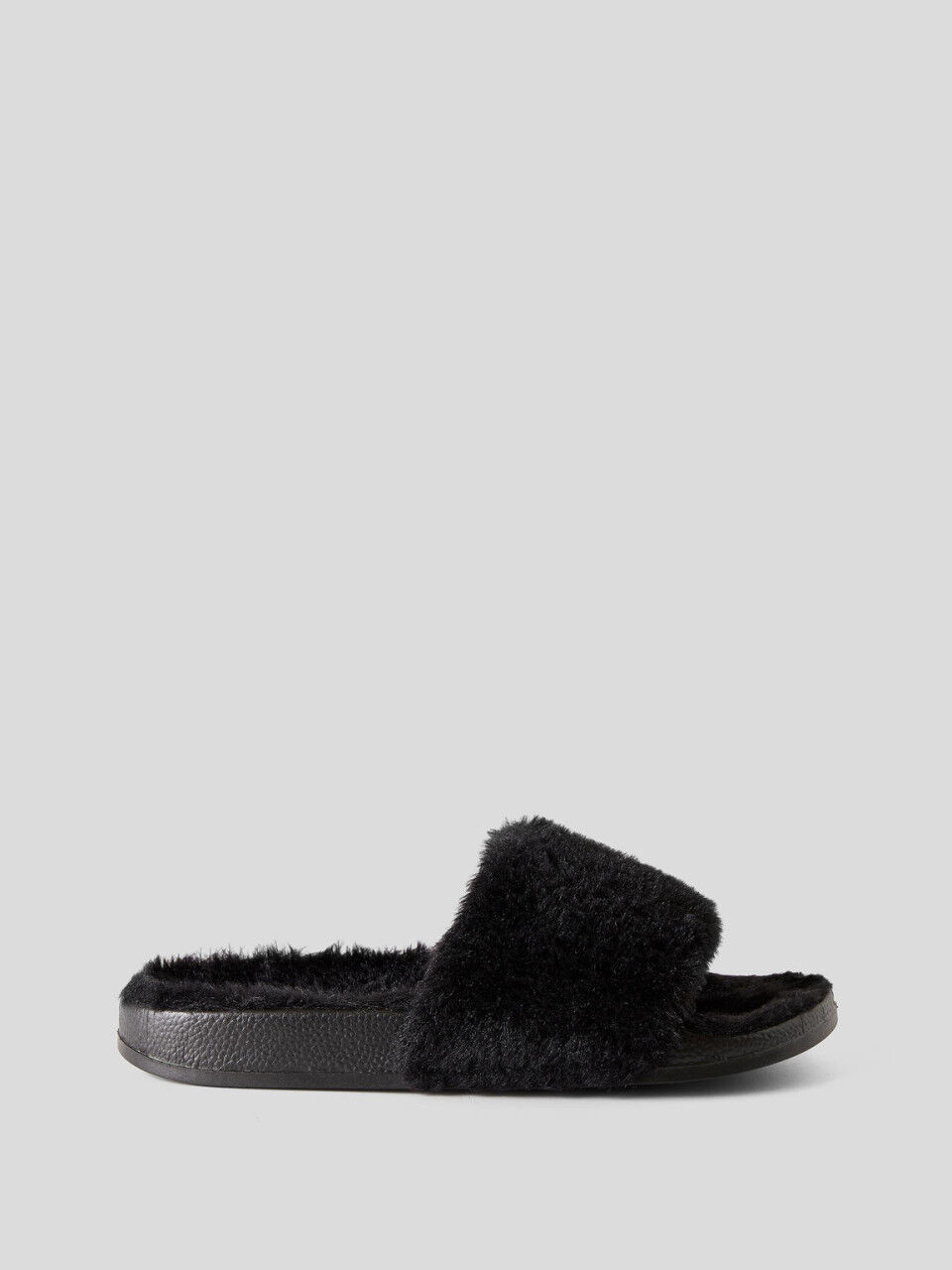 Benetton sandals discount