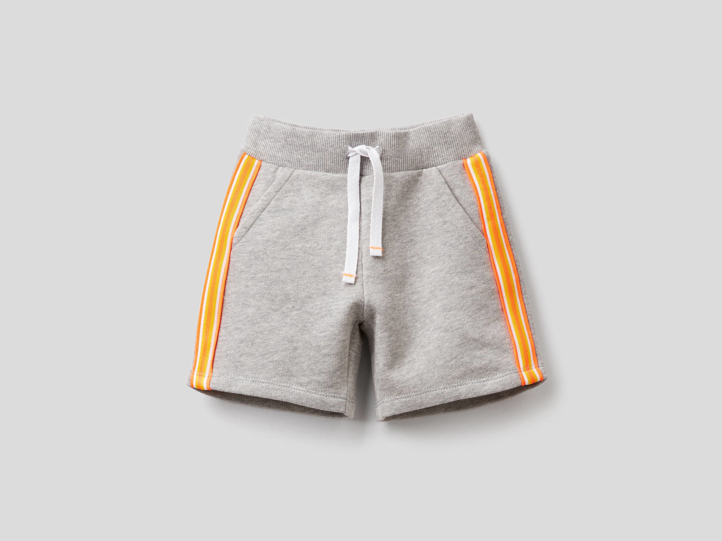 Sweat bermudas with multicolor stripe image number null