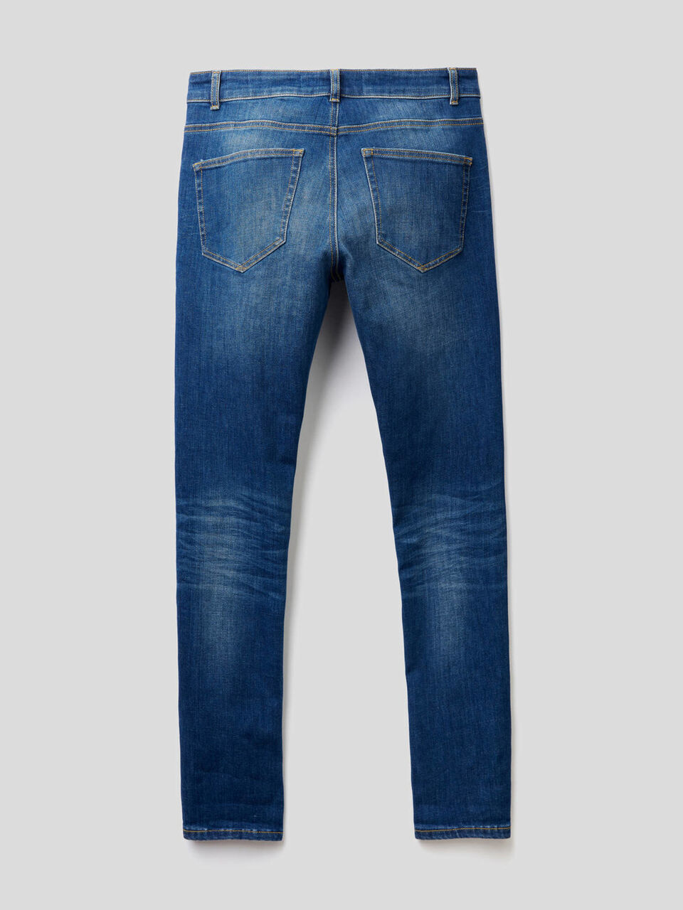 Five pocket worn look jeans image number null