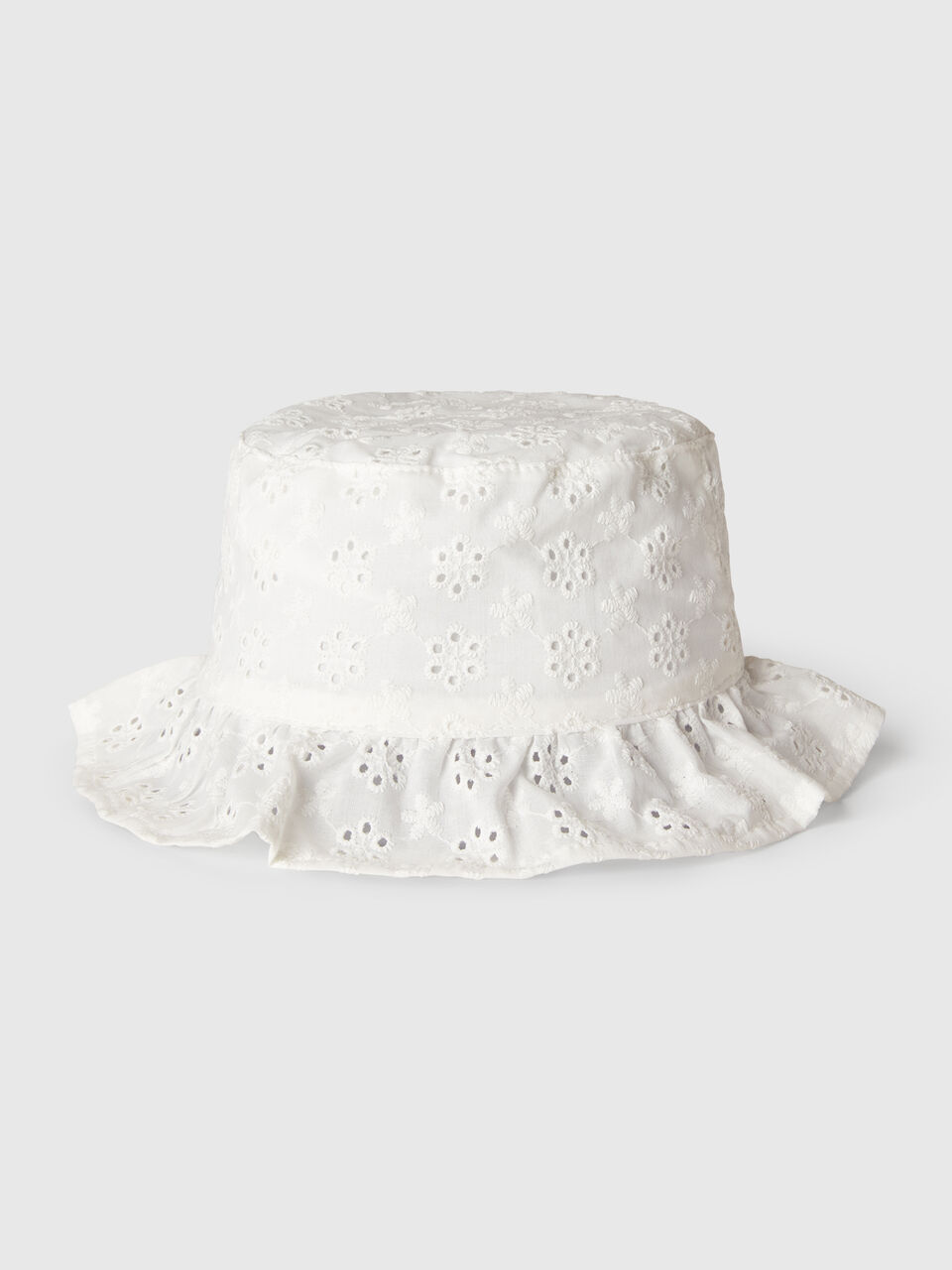 HAT Junior Girl image number 1
