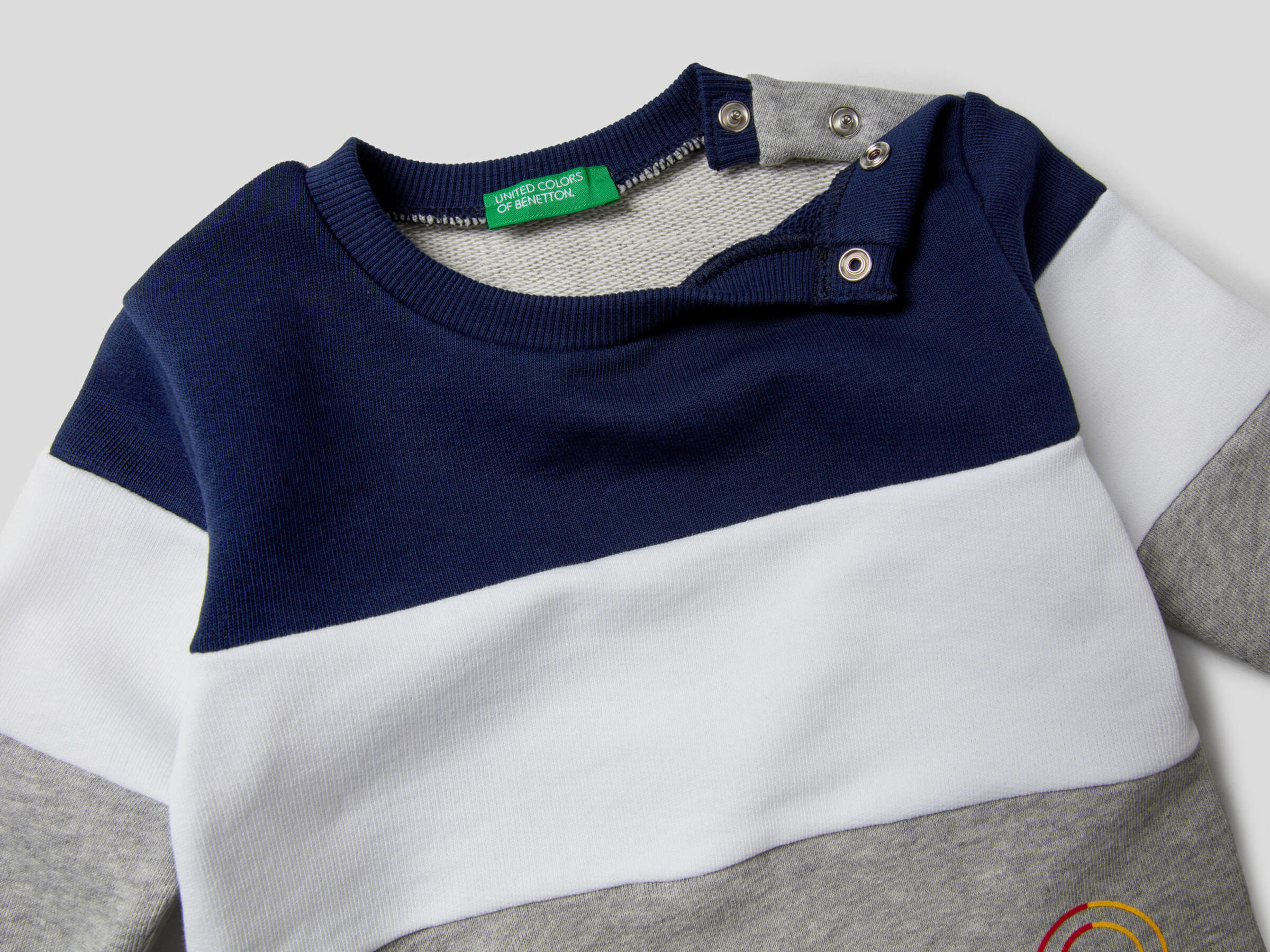Color block sweatshirt in organic cotton image number null
