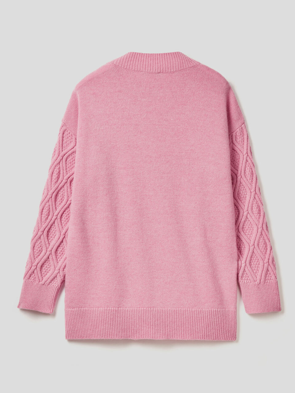 Turtleneck sweater with knit sleeves image number 2