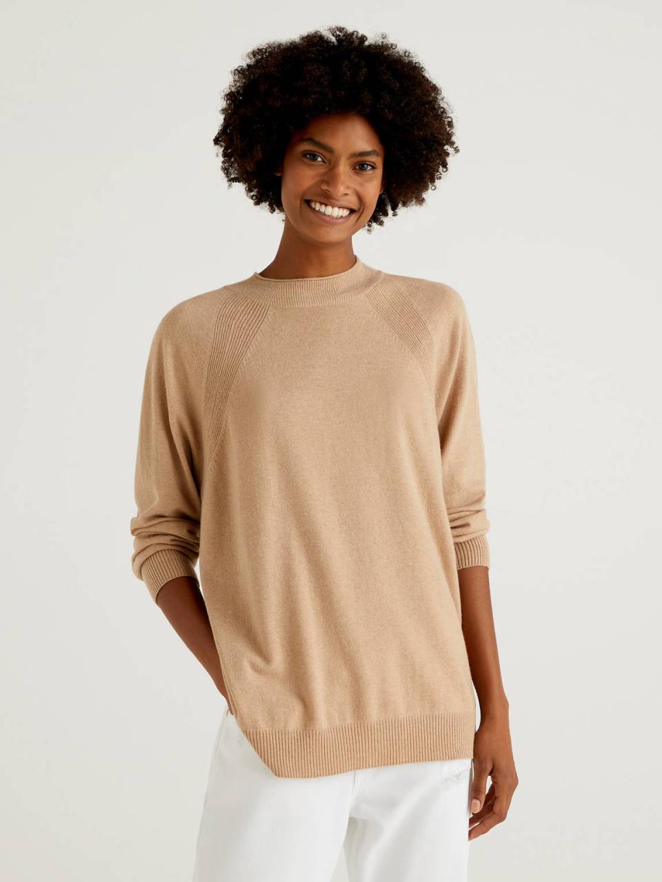 Camel Sweater In Wool And Cashmere Blend