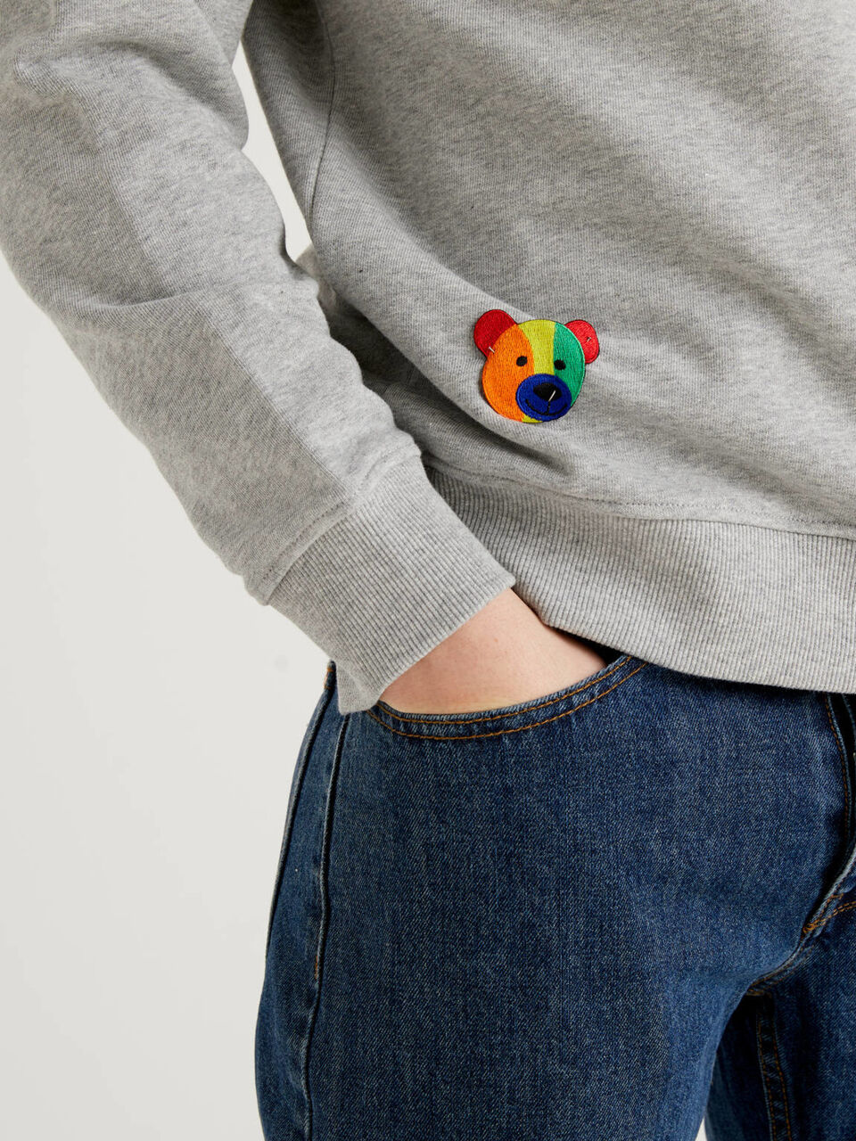 Unisex sweatshirt image number null